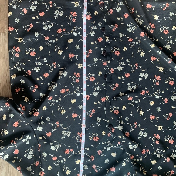 Vintage plus size button down blouse - 2X - 3X depending on fit preference - Picture 5 of 5